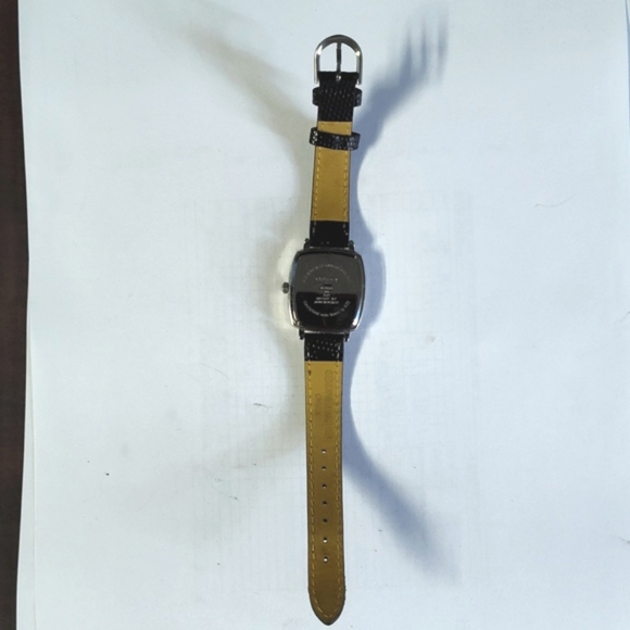 Mickey Mouse Disney watch - Picture 6 of 8